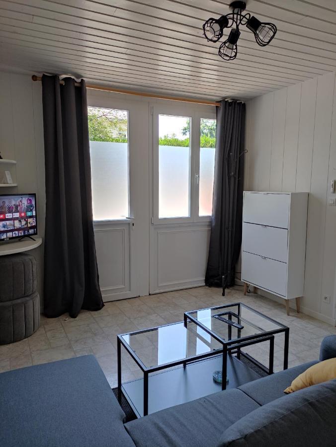 L'Entre-Temps Apartman Chambretaud Kültér fotó